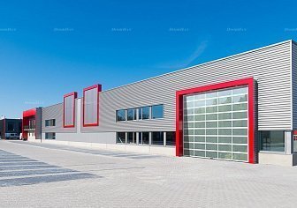 Промышленные ворота с панорамным остеклением Doorhan ISD02 (4000х2800)