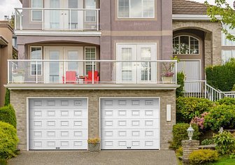 Секционные гаражные ворота Doorhan RSD01 BIW (3100х2300)