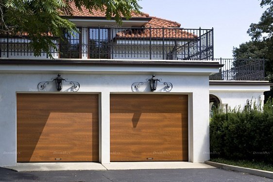 Секционные гаражные ворота Doorhan RSD01 BIW (2700х2700) - фото