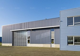 Промышленные ворота с панорамным остеклением Doorhan ISD02 (5800х5600)