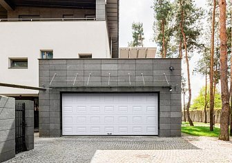 Секционные гаражные ворота Doorhan RSD01 BIW (3200х2200)